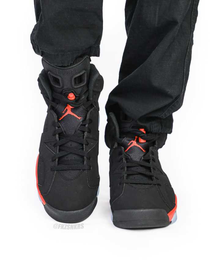 Air Jordan 6 Reverse Saleman Reverse Infrared 2026 (A1)