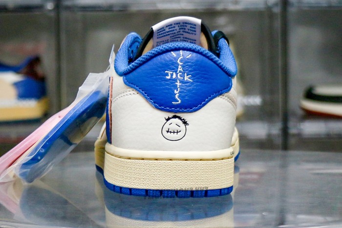 US Warehouse: Travis Scott x Fragment x Air Jordan 1 Low OG ( A1)