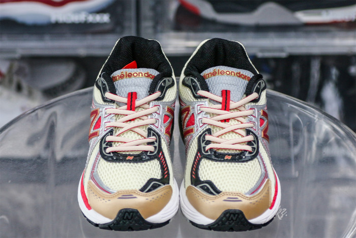 New Balance 860v2 Aime Leon Dore Red