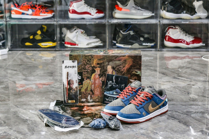 Nike Dunk Low Black Myth Wukong