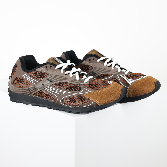 Botteg@ Venet@ Orbit Star Anise Pinecone