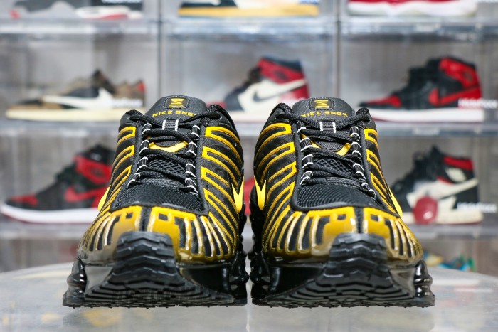 Nike Shox TL Black University Gold