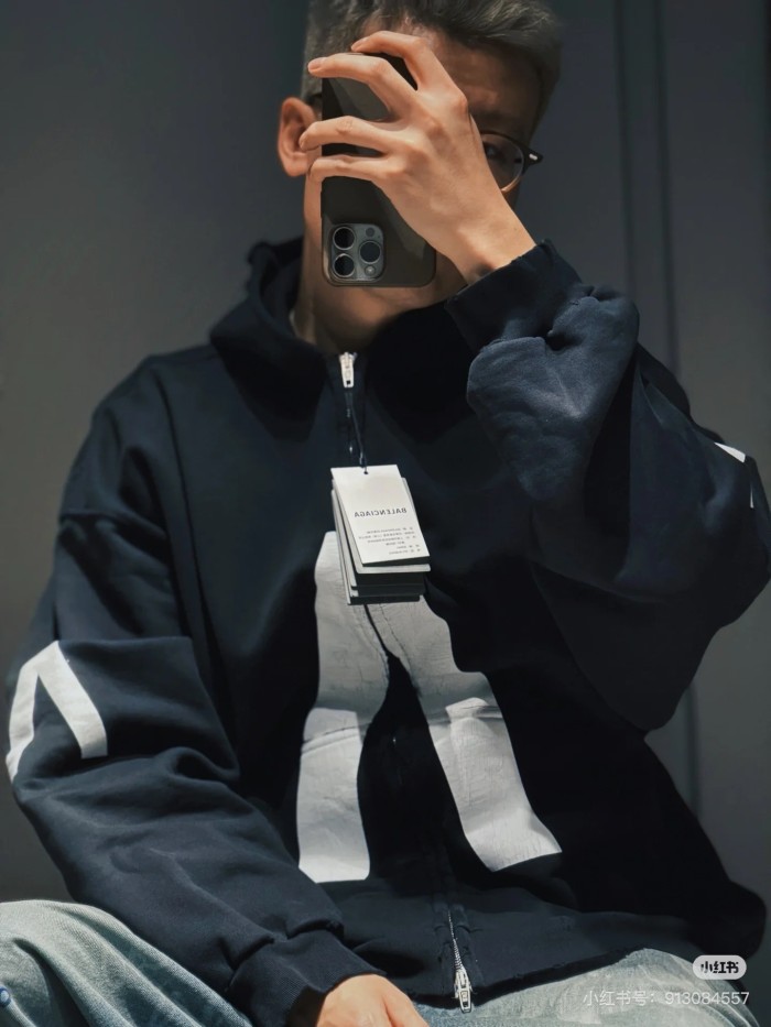 Balanciag@ Cracked Print Zipper Hoodie