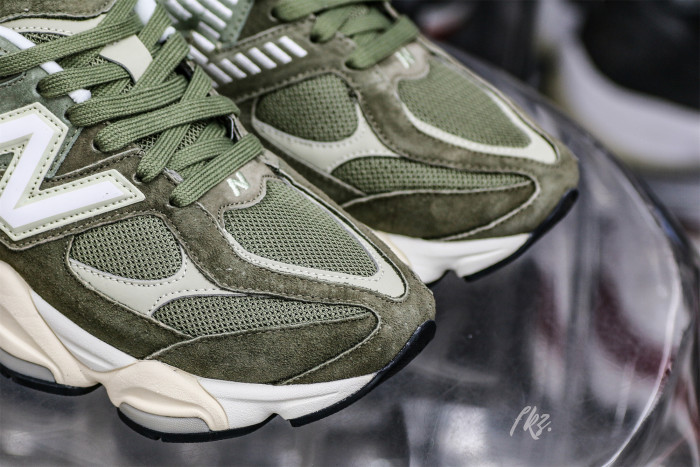 New Balance 9060 Dark Camo Sandstone