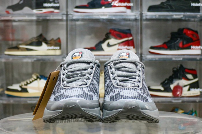 Nike Air Max Dn Cool Grey Metallic Silver Iron Grey Photon Dust