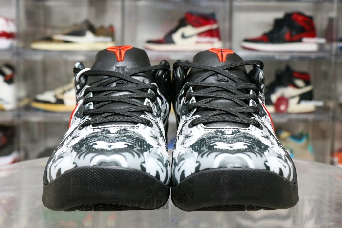 Nike Kobe 8 Protro Black Red Year Horse(A1）
