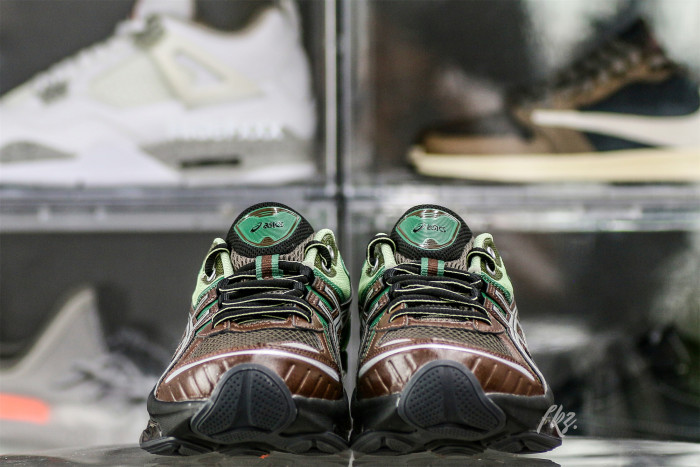 Gel Quantum Kinetic Dark Sepia Shamrock