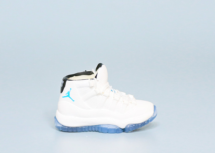 Mini Sneaker Air Jordan 11 Legend Blue 3D keychain