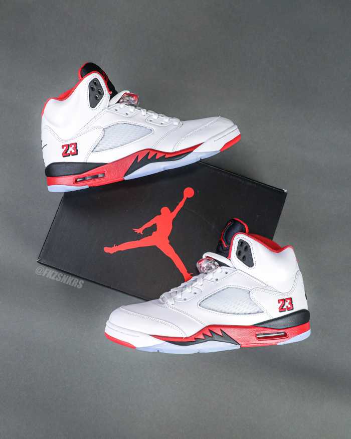 Air Jordan 5 Fire Red Black Tongue 2025 GS（A1）
