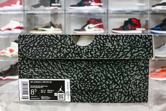 Air Jordan 3 Retro SE Unite Chicago Exclusive