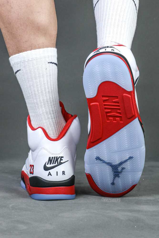 Air Jordan 5 Fire Red Black Tongue 2025 GS（A1）
