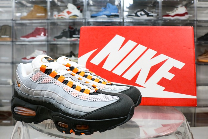 Nike Air Max 95 OG Big Bubble Bright Mandarin 2.0 (2025)