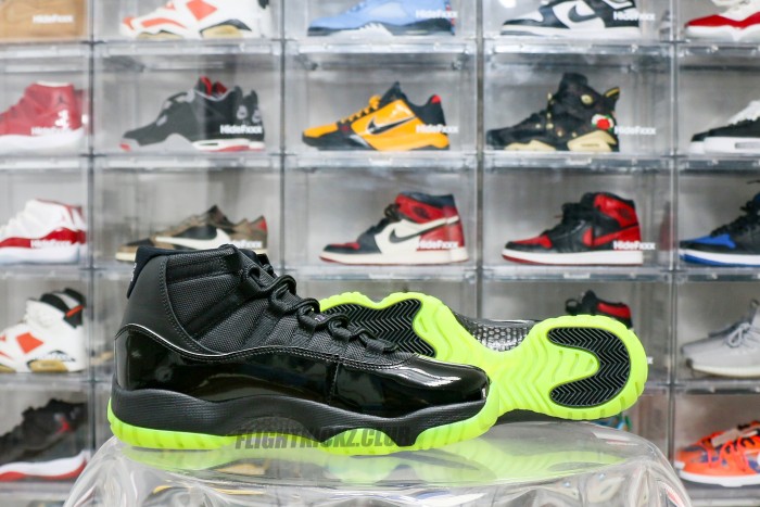 Air Jordan 11 Retro “Black Barely Volt”  2025