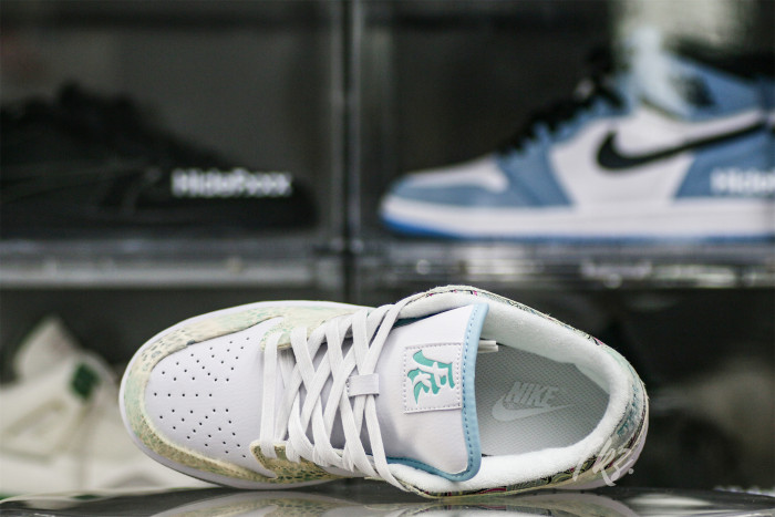 Nike Dunk Low Steam Puppet  GNY 2024