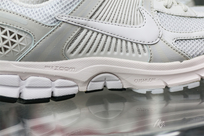 Nike Air Zoom Vomero 5 'Vast Grey'  2023