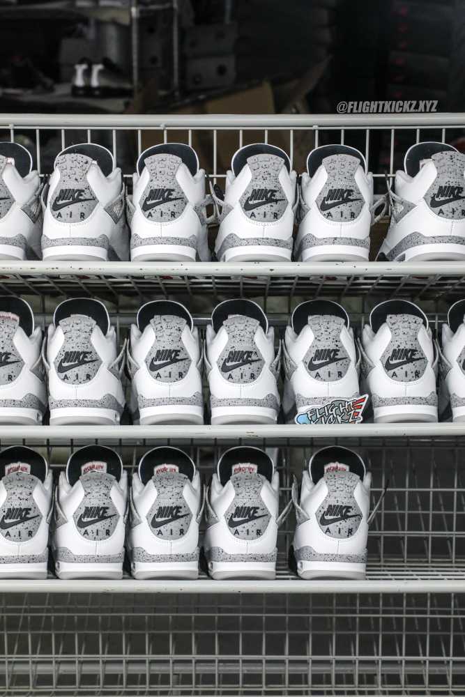 US Warehouse:Air Jordan 4 Retro OG 'White Cement' 2025 ( A1)