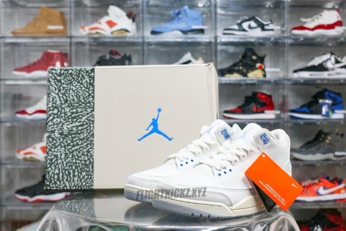 Air Jordan 3 Retro Lucky Shorts 2025