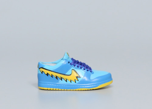 Mini Sneaker Grateful Dead x Nike SB Dunk Low Blue 3D keychain