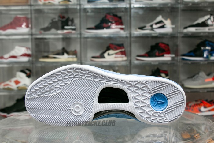 Nike Kobe 8 Protro “UNC“ PE（ A1）