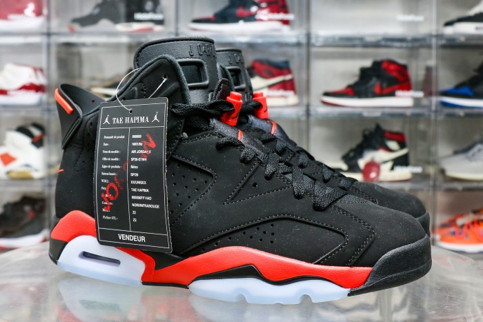 Air Jordan 6 Reverse Saleman Reverse Infrared 2026 (A1)