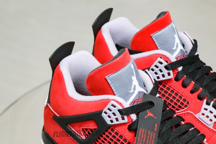Jordan 4 Retro Toro Bravo 2026（A1）