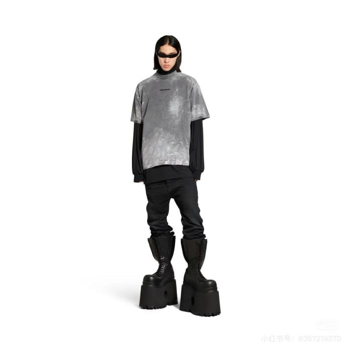 Balanciag@ Washed Distressed Short-Sleeve T-Shirt FW25