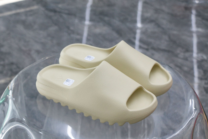 Yeezy Slides Pure 2021 Re Release GW1934 (A1 Batch)