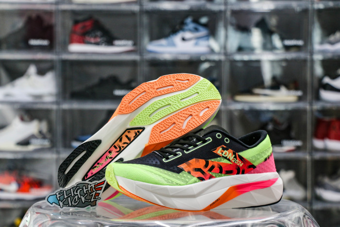New Balance TCS London Marathon FuelCell SuperComp Elitev4 'Green' MRC
