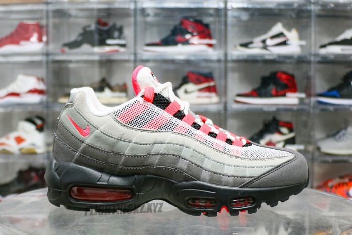 Air Max 95 OG Solar Red