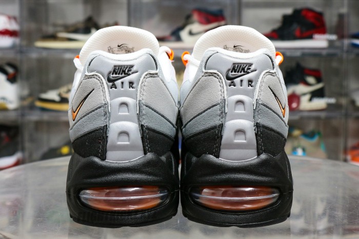 Nike Air Max 95 OG Big Bubble Bright Mandarin 2.0 (2025)