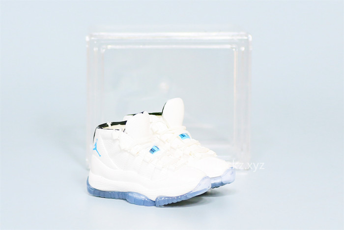 Mini Sneaker Air Jordan 11 Legend Blue 3D keychain