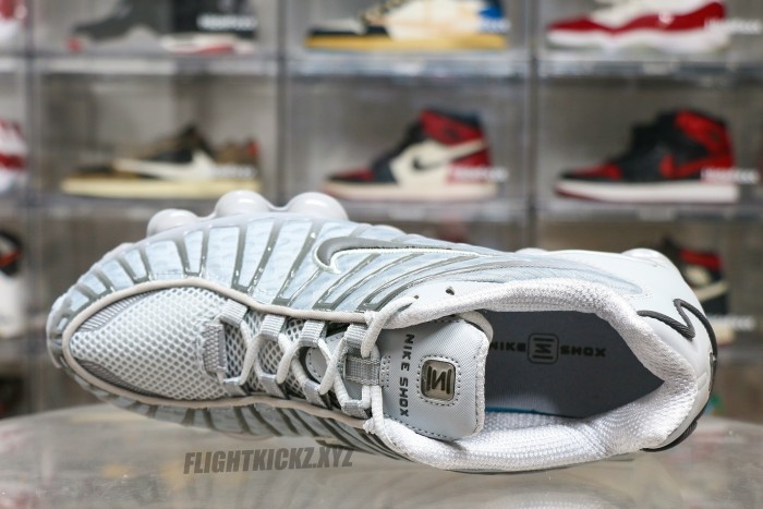 Nike Shox TL Wolf Grey Iron Grey