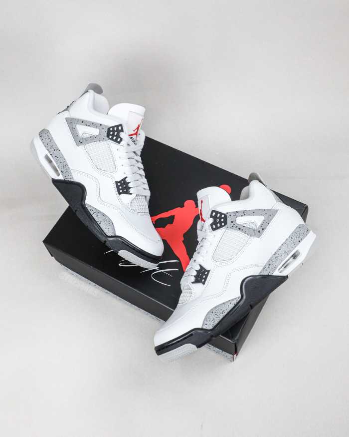 Air Jordan 4 Retro OG 'White Cement' 2025（A1）