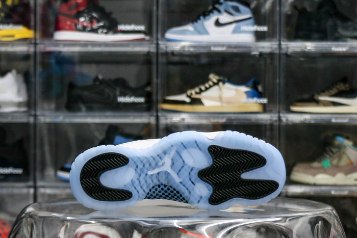 Air Jordan 11 Retro  Legend Blue  2024（A1）