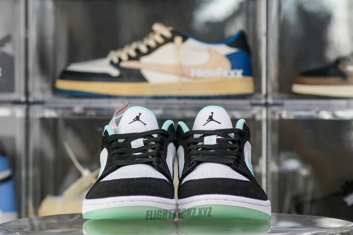 Jordan 1 Low Island Green