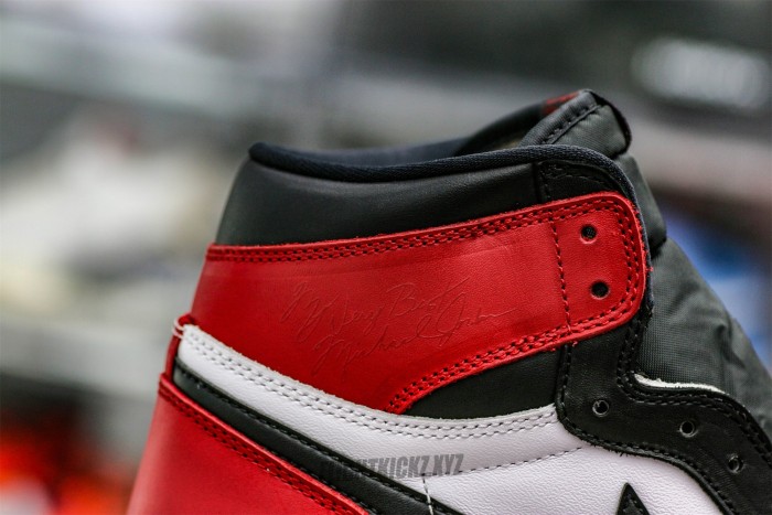 Air Jordan 1  Retro High OG Black Toe Reimagined（A1）