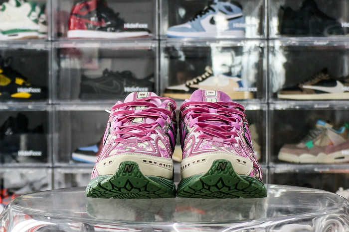 New Balance 1906R Jack Harlow Rose Runner (Standard Box)