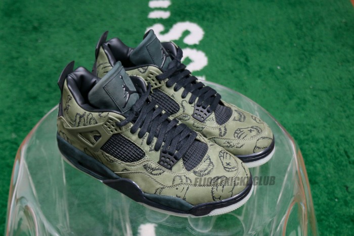 US Warehouse: Kaws X Air Jordan 4 Retro Green Sample（A1）