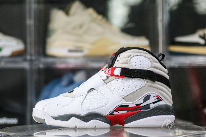 Air Jordan 8 Retro 'Bugs Bunny' 2013