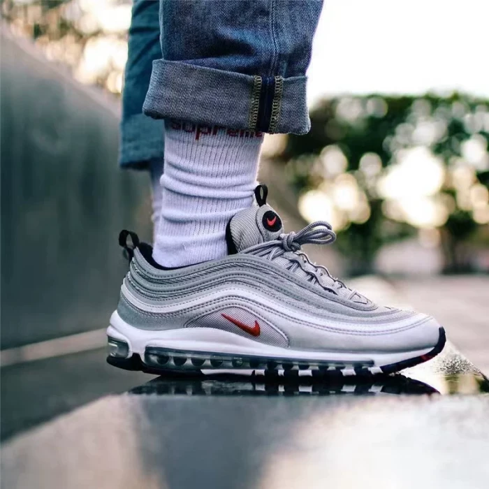 Suprem3 Hanes Sock