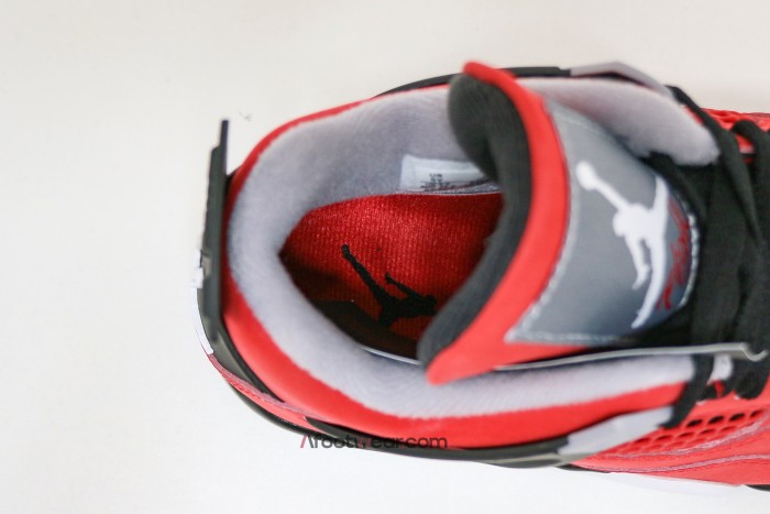 US Warehouse ：Air Jordan 4 Retro Toro Bravo 2026（A1）