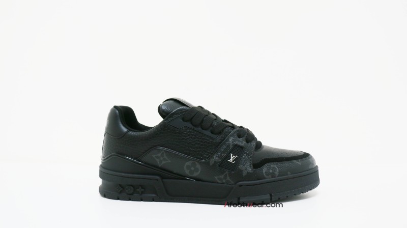 Louis Vuitton Calfskin Monogram Eclipse Mens LV Trainer Sneakers 8 Black