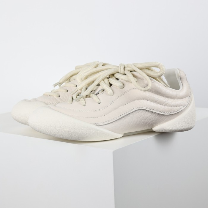 Alexande* McQuee* Wmns Flexion Sneaker 'Off White'