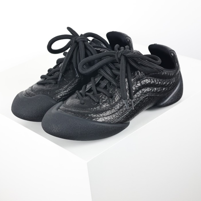 Alexande* McQuee* Wmns Flexion Sneaker Black