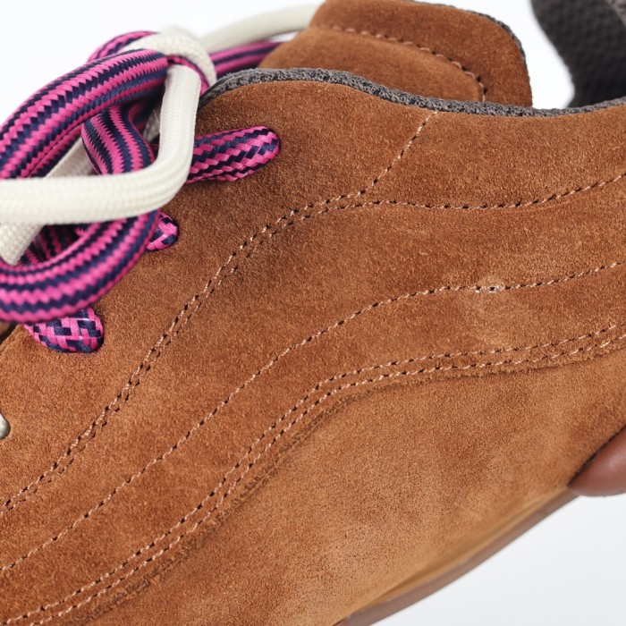 Alexande* McQuee* Oversized Flexion Leather Sneakers