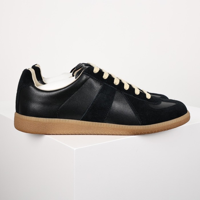 Maison Margiela Replica 'Black Gum'