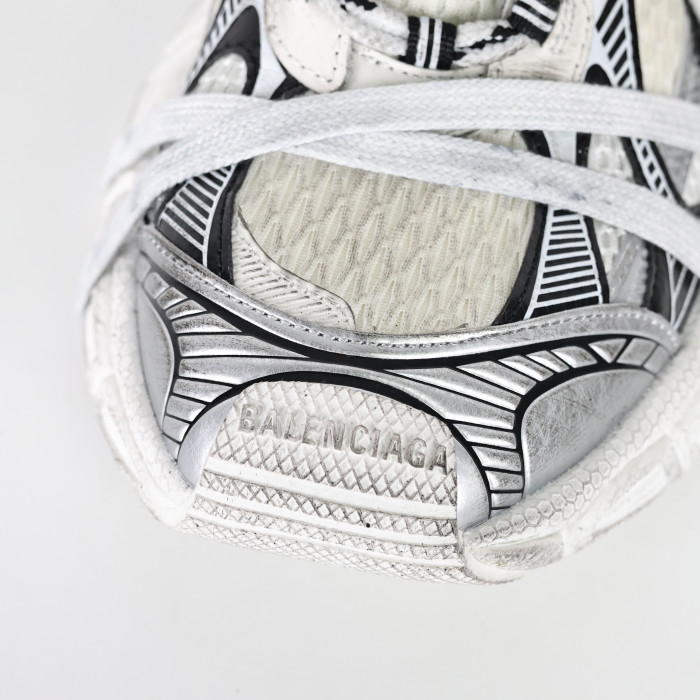 Balenciaga 3XL mesh-panel Sneakers
