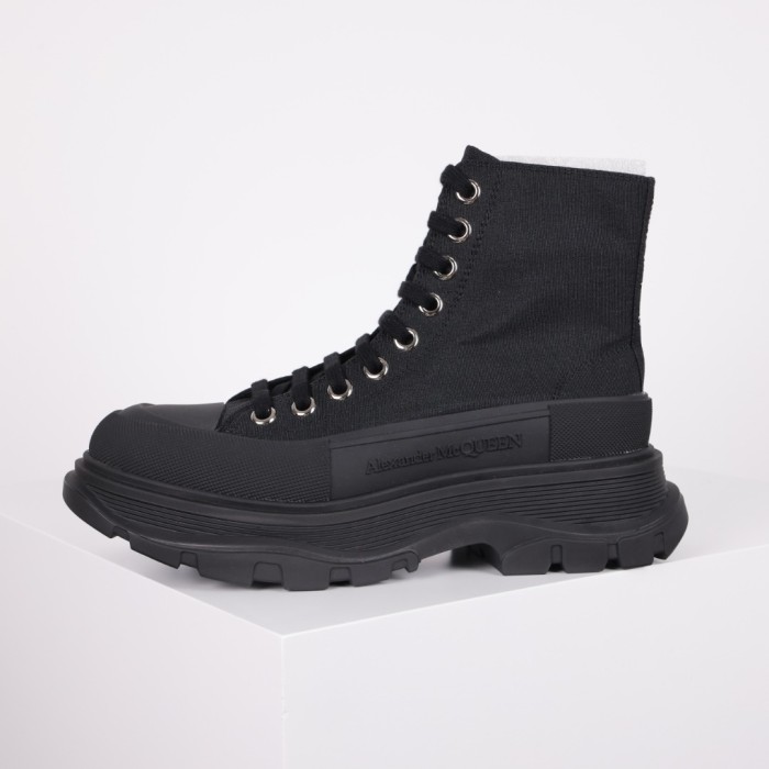 Alexande* McQuee* Wmns Tread Slick Boot 'Black'