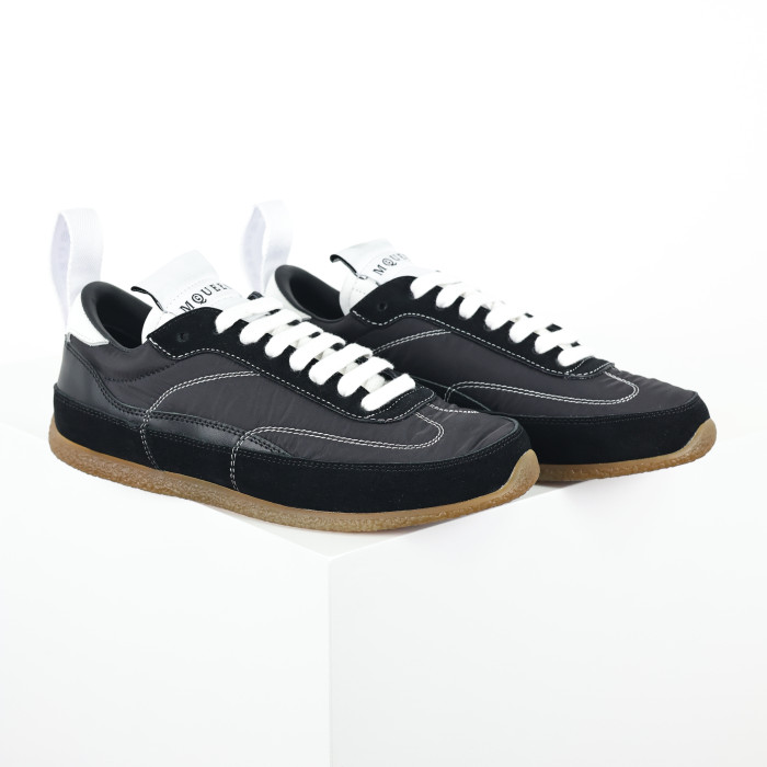 Alexande* McQuee* EC1 sneakers Black