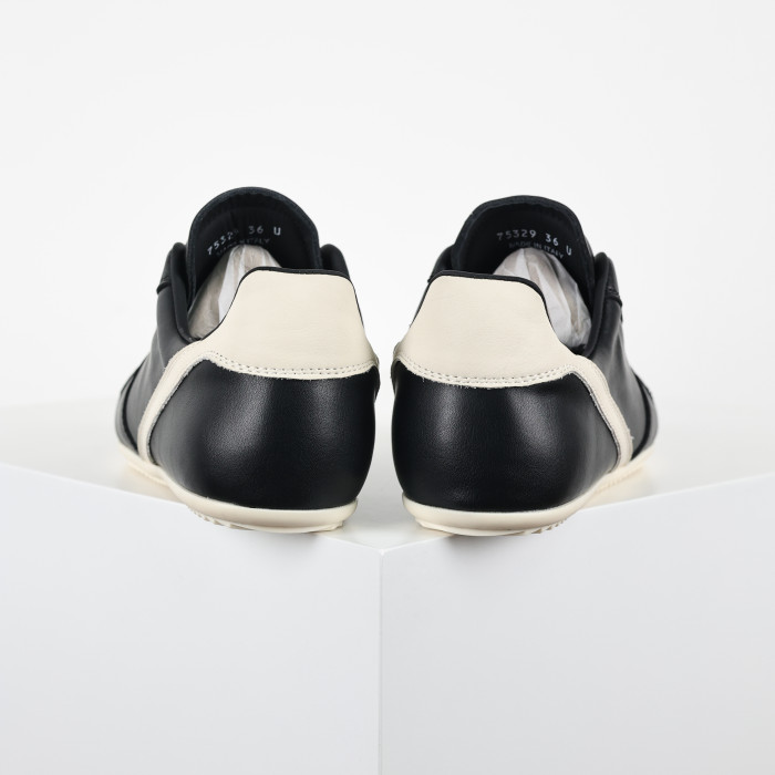 R!ck Owens Concordians Minimal Sneaker Black Milk